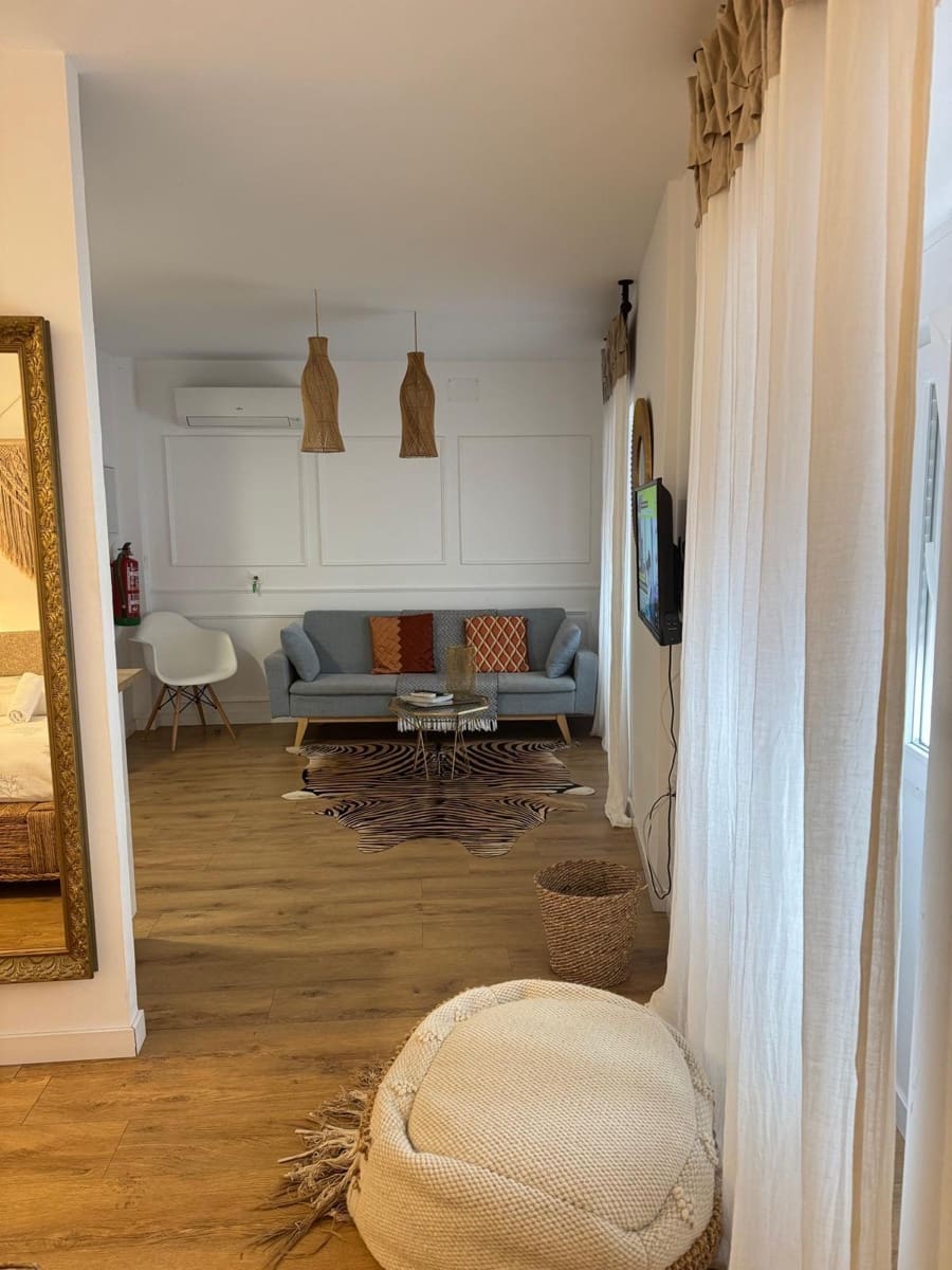 1 bedroom Apartment for sale in Medina-Sidonia - € 250,000 (Ref: 9770603)