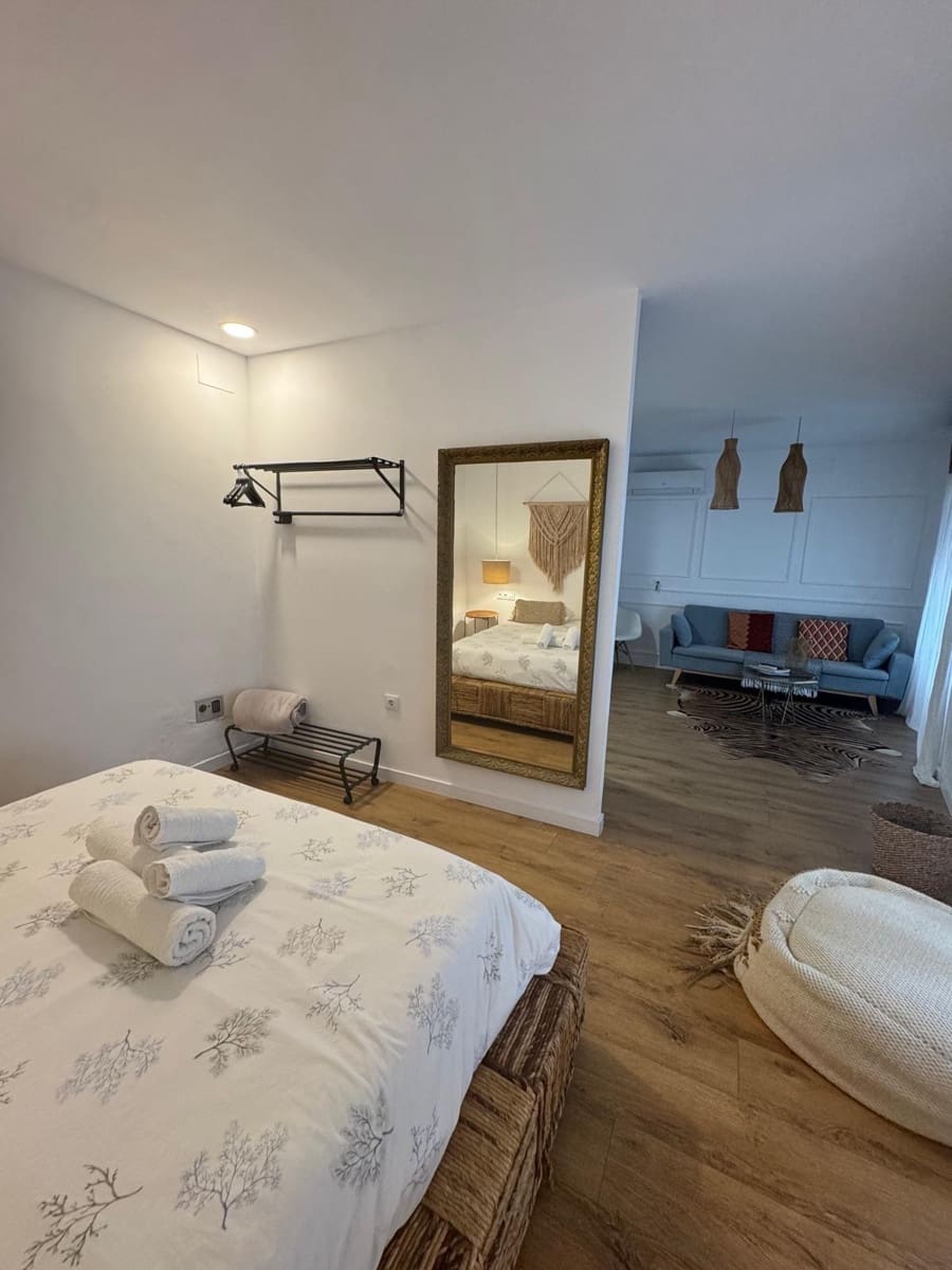 1 bedroom Apartment for sale in Medina-Sidonia - € 250,000 (Ref: 9770603)