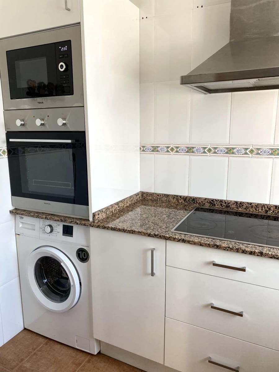 2 Zimmer Wohnung zu verkaufen in Novo Sancti Petri - 350.000 € (Ref: 9778063)