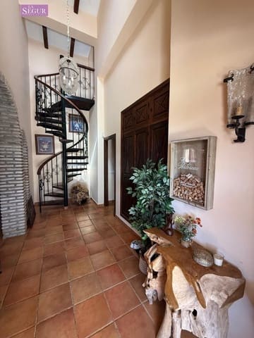 4 soverom Villa til salgs i Conil de la Frontera med svømmebasseng - € 1 300 000 (Ref: 9780489)