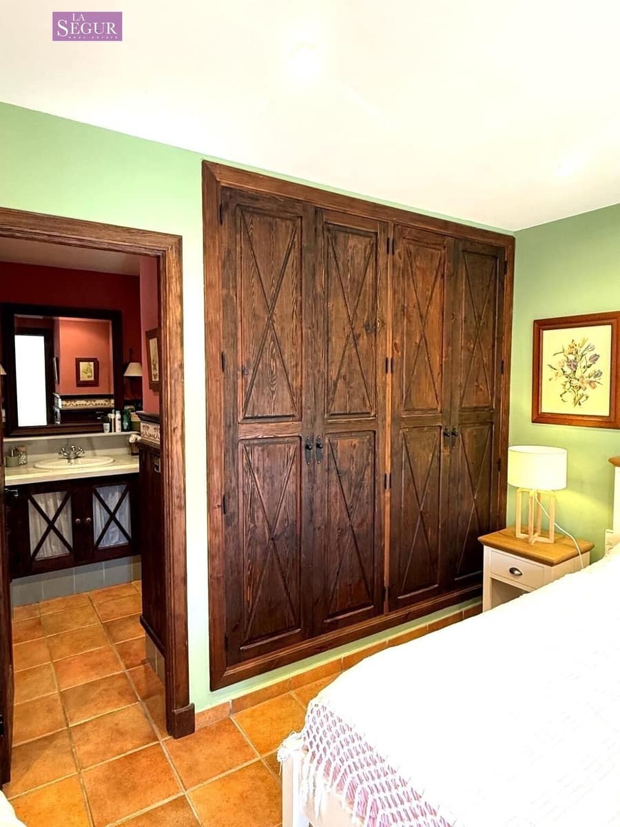 4 soverom Villa til salgs i Conil de la Frontera med svømmebasseng - € 1 300 000 (Ref: 9780489)