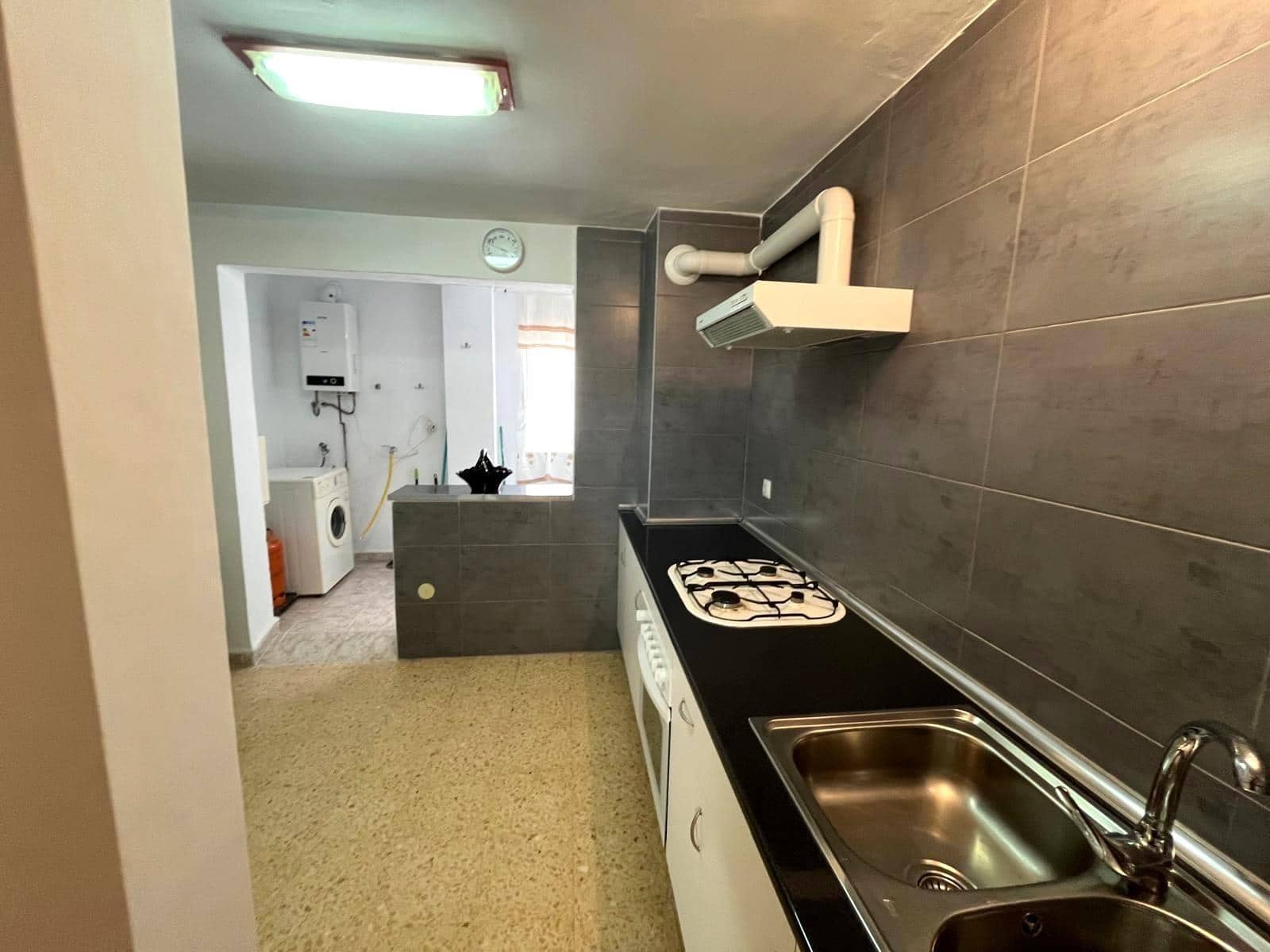 3 soverom Leilighet til salgs i Barbate - € 110 000 (Ref: 9788356)