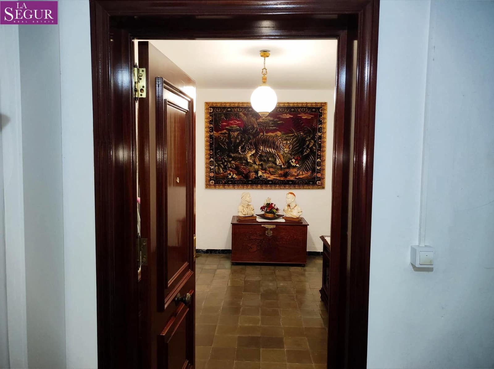 Piso de 4 habitaciones en Cádiz ciudad en venta - 550.000 € (Ref: 9791002)