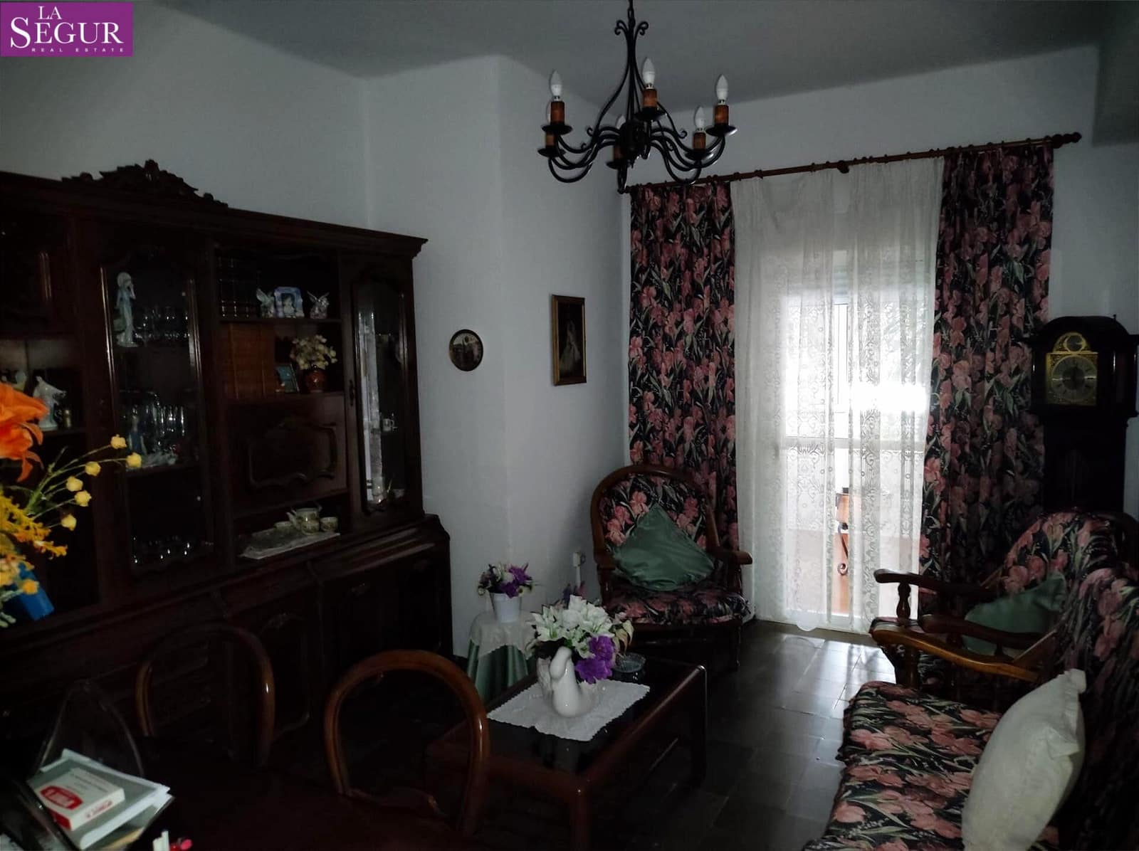 Piso de 4 habitaciones en Cádiz ciudad en venta - 550.000 € (Ref: 9791002)