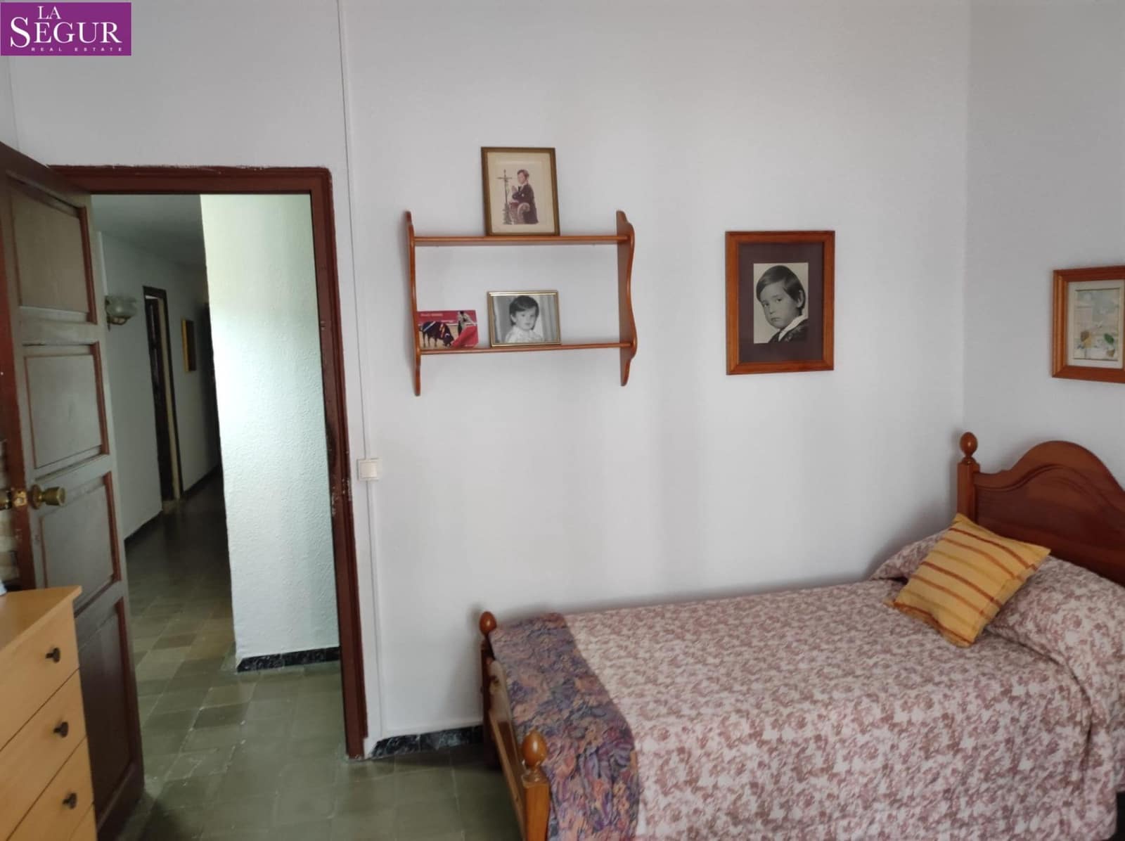 Piso de 4 habitaciones en Cádiz ciudad en venta - 550.000 € (Ref: 9791002)