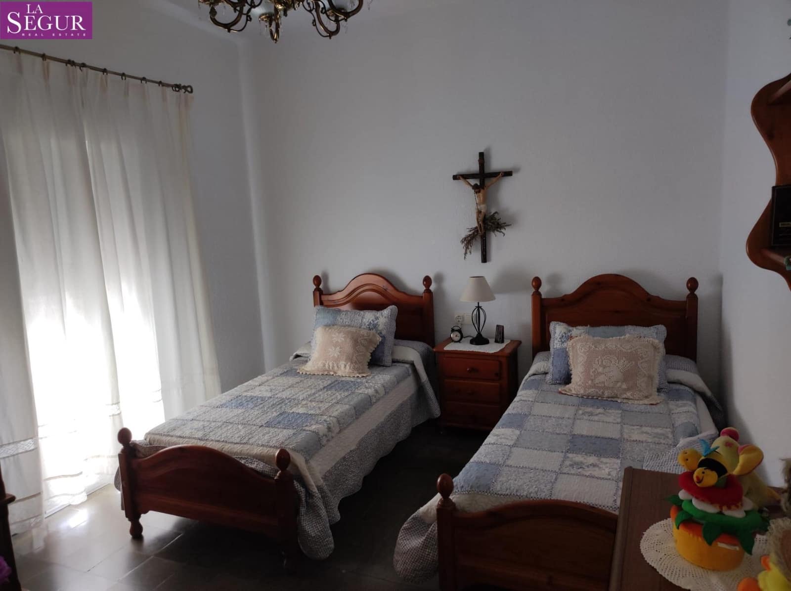 Piso de 4 habitaciones en Cádiz ciudad en venta - 550.000 € (Ref: 9791002)
