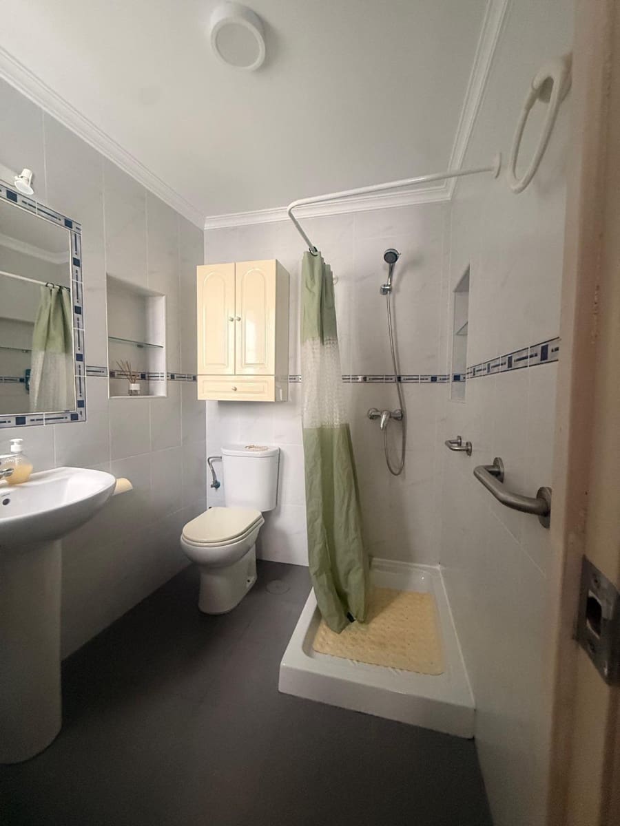 1 bedroom Apartment for sale in Vejer de la Frontera - € 150,000 (Ref: 9797033)