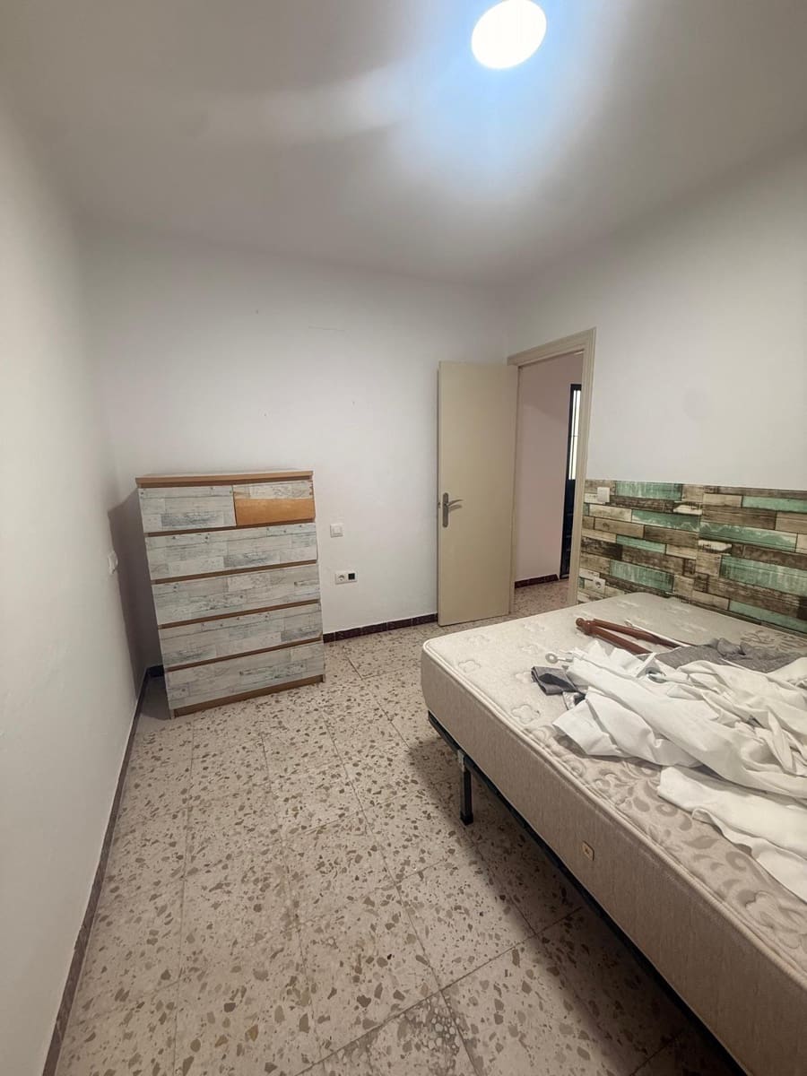 1 bedroom Apartment for sale in Vejer de la Frontera - € 150,000 (Ref: 9797033)