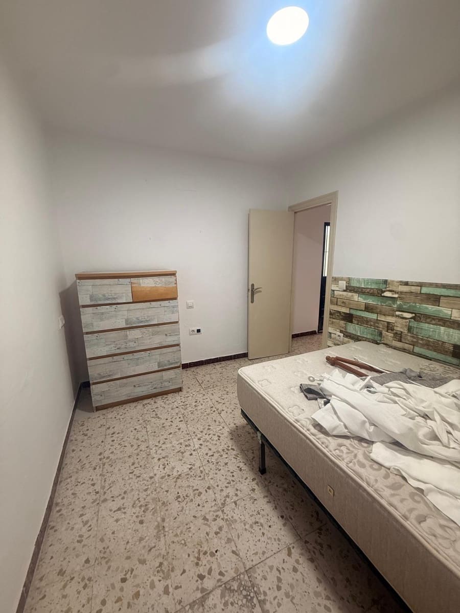 1 bedroom Apartment for sale in Vejer de la Frontera - € 150,000 (Ref: 9797033)