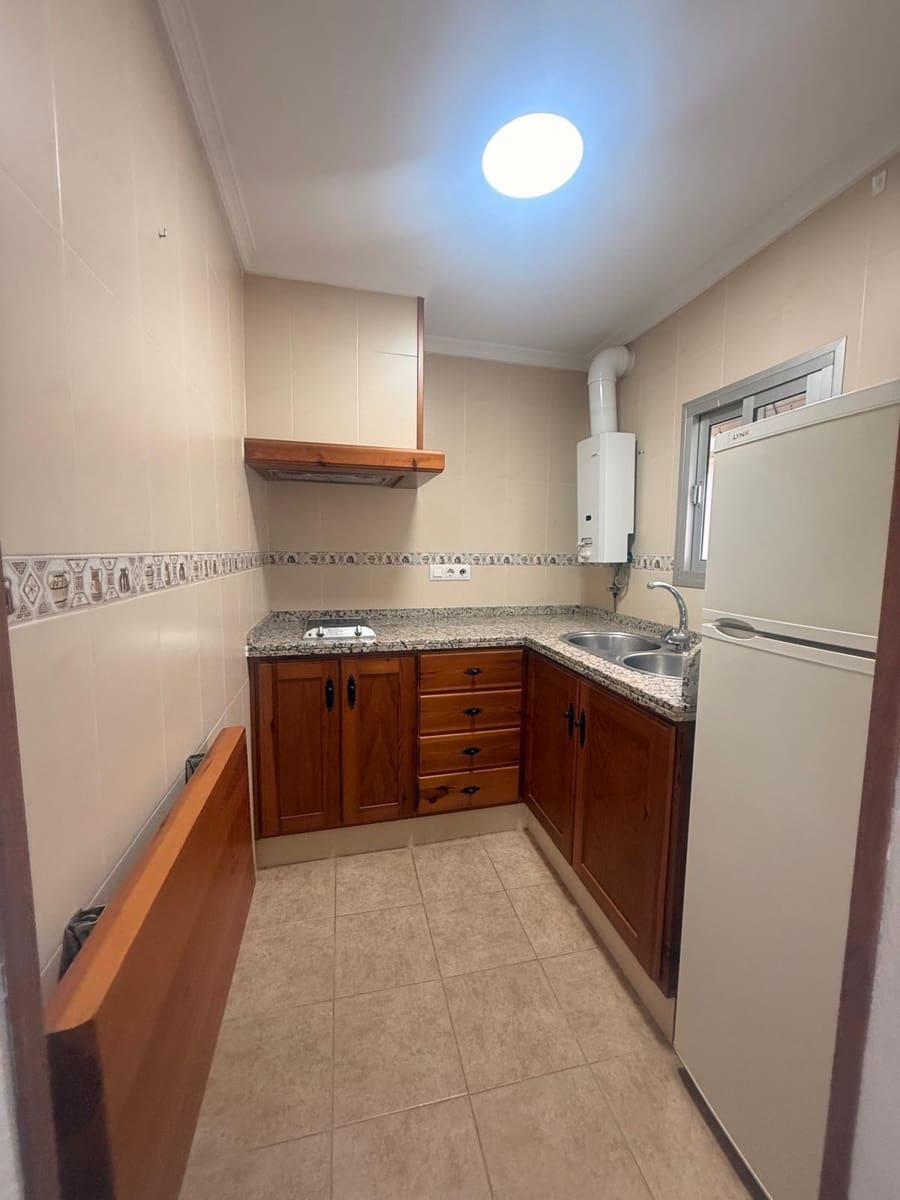 1 bedroom Apartment for sale in Vejer de la Frontera - € 150,000 (Ref: 9797033)