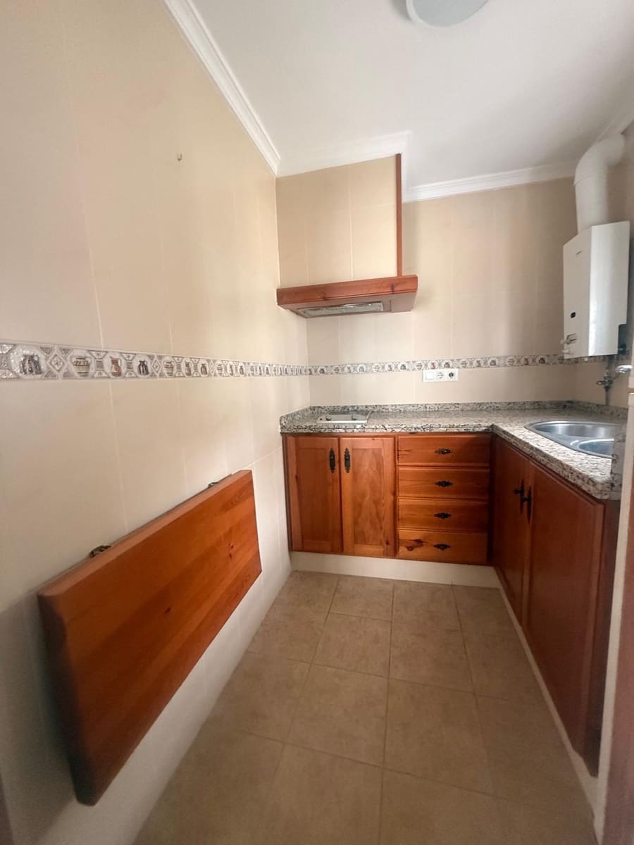 1 bedroom Apartment for sale in Vejer de la Frontera - € 150,000 (Ref: 9797033)