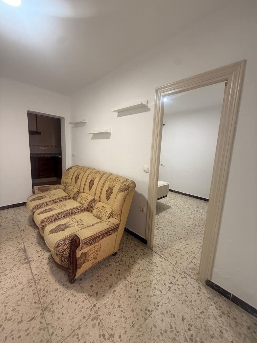 1 bedroom Apartment for sale in Vejer de la Frontera - € 150,000 (Ref: 9797033)