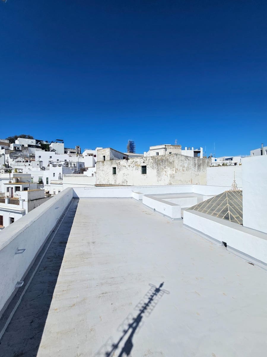 7 bedroom Townhouse for sale in Vejer de la Frontera - € 1,100,000 (Ref: 9797035)