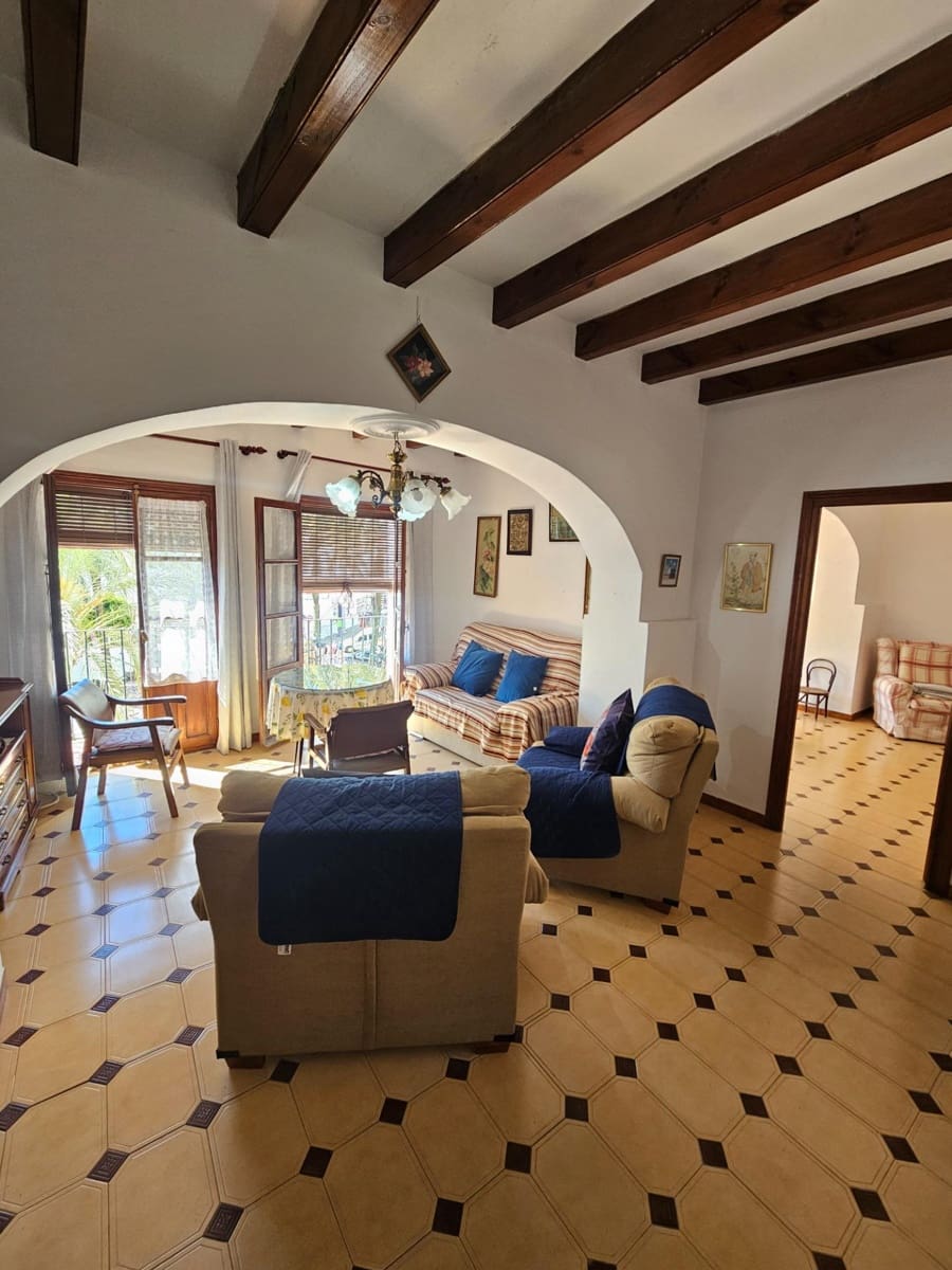 7 bedroom Townhouse for sale in Vejer de la Frontera - € 1,100,000 (Ref: 9797035)