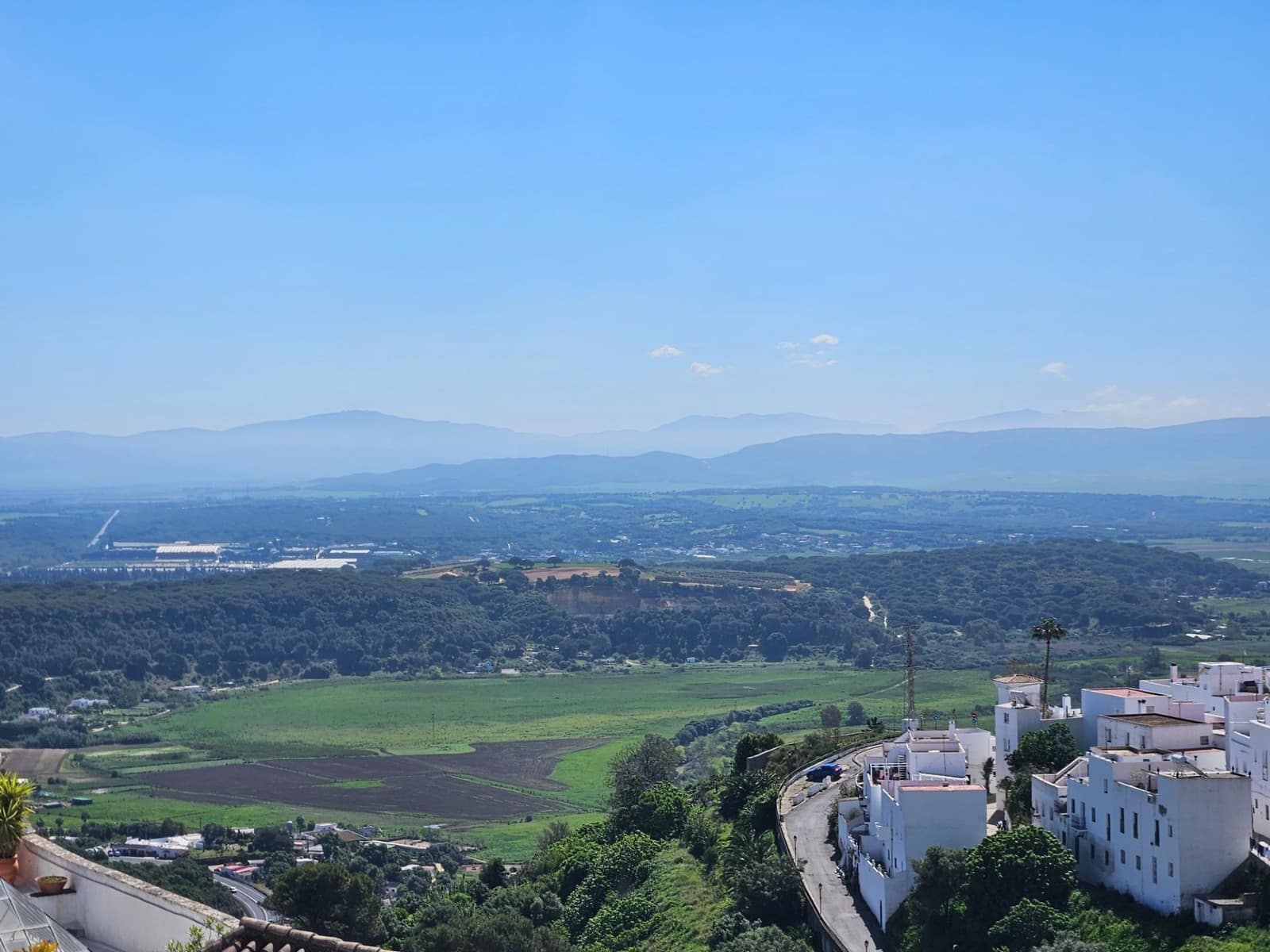 7 bedroom Townhouse for sale in Vejer de la Frontera - € 1,100,000 (Ref: 9797035)