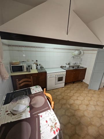 7 bedroom Townhouse for sale in Vejer de la Frontera - € 1,100,000 (Ref: 9797035)