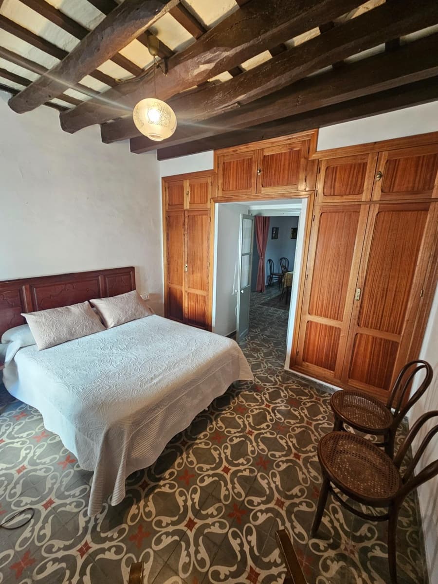 7 bedroom Townhouse for sale in Vejer de la Frontera - € 1,100,000 (Ref: 9797035)