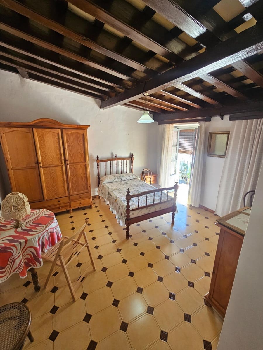 7 bedroom Townhouse for sale in Vejer de la Frontera - € 1,100,000 (Ref: 9797035)