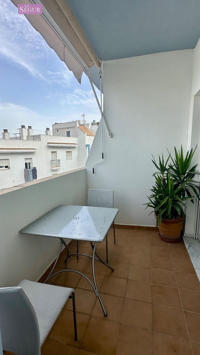 3 sovrum Lägenhet till salu i Conil de la Frontera med garage - 449 000 € (Ref: 9813801)