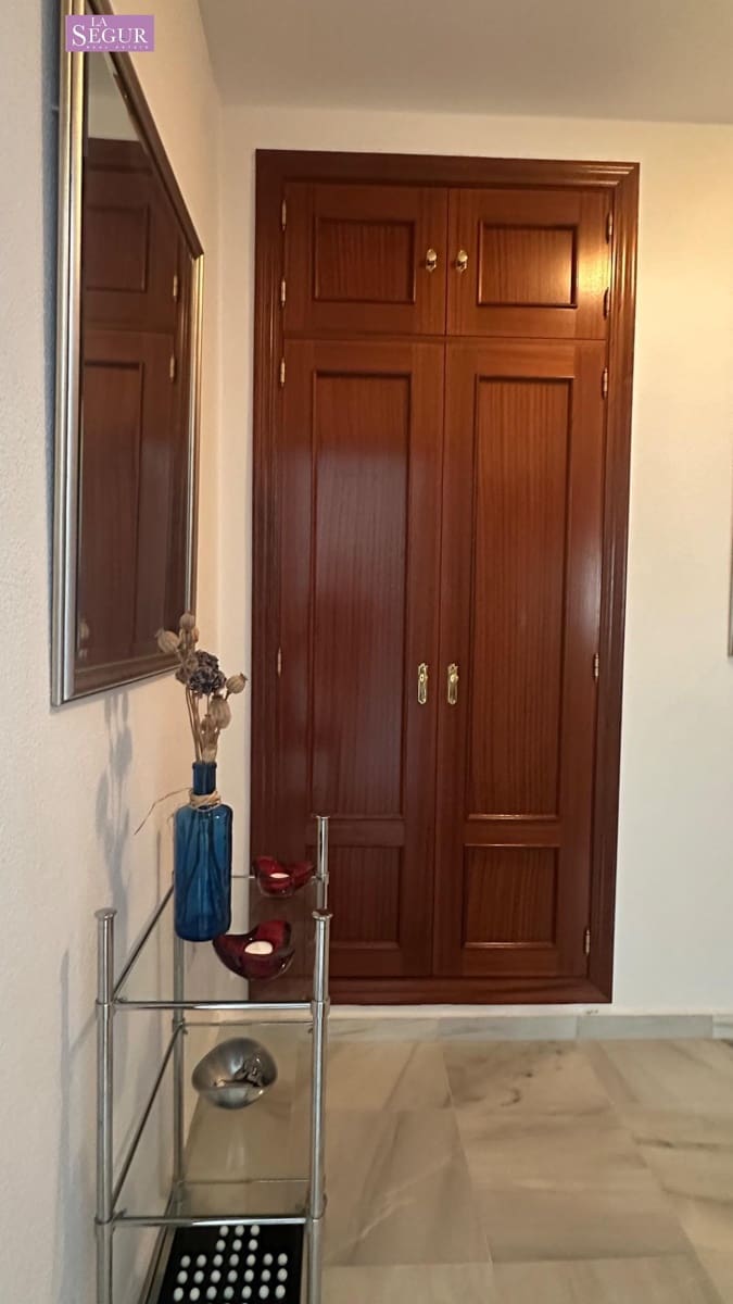 3 sovrum Lägenhet till salu i Conil de la Frontera med garage - 449 000 € (Ref: 9813801)