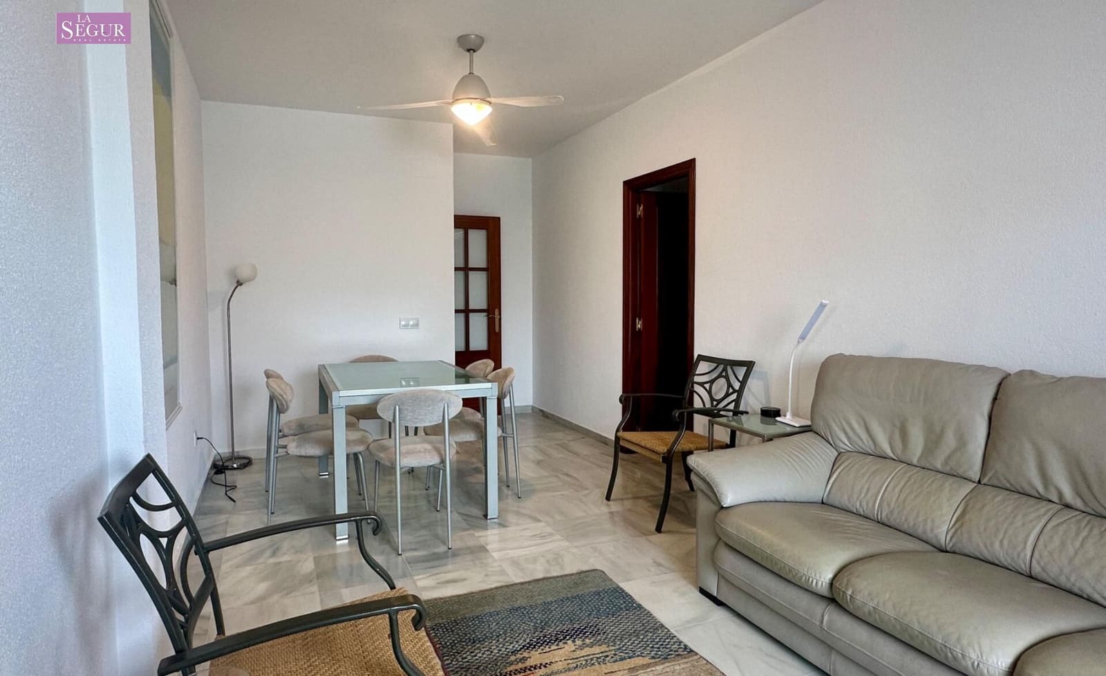 3 sovrum Lägenhet till salu i Conil de la Frontera med garage - 449 000 € (Ref: 9813801)