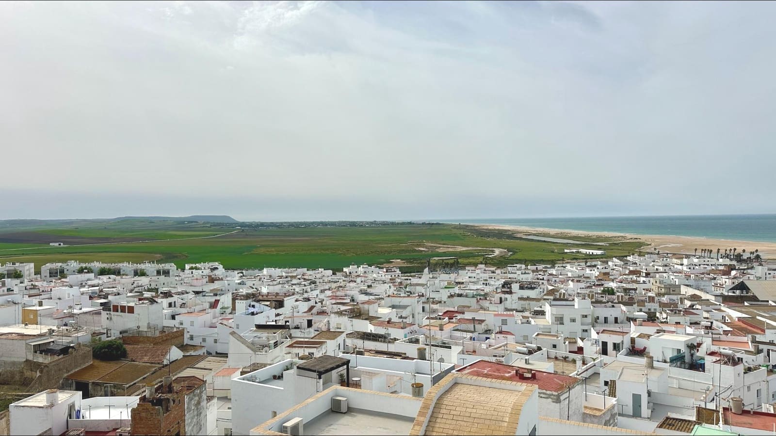 3 bedroom Flat for sale in Conil de la Frontera with garage - € 449,000 (Ref: 9813801)