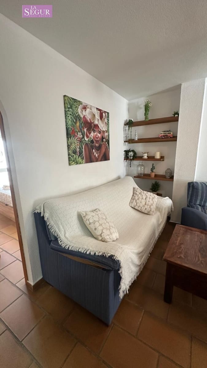 2 bedroom Flat for sale in Conil de la Frontera - € 249,000 (Ref: 9822857)