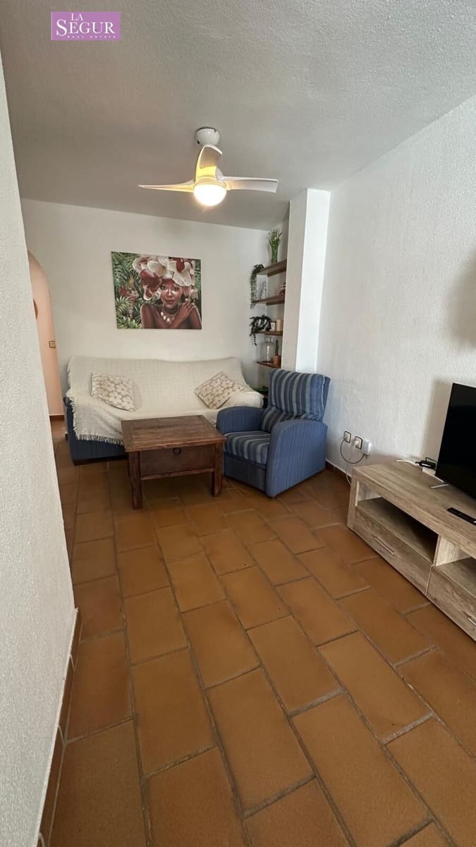 2 bedroom Flat for sale in Conil de la Frontera - € 249,000 (Ref: 9822857)