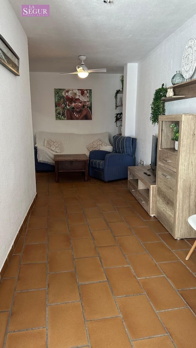 2 bedroom Flat for sale in Conil de la Frontera - € 249,000 (Ref: 9822857)