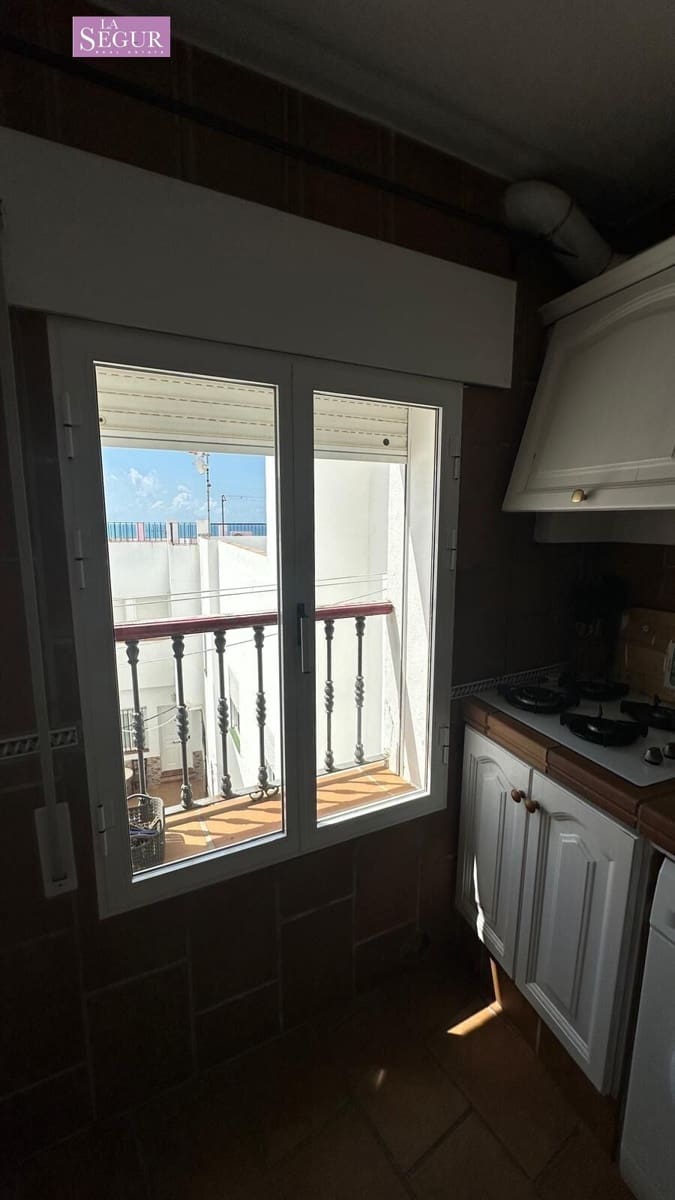 2 bedroom Flat for sale in Conil de la Frontera - € 249,000 (Ref: 9822857)