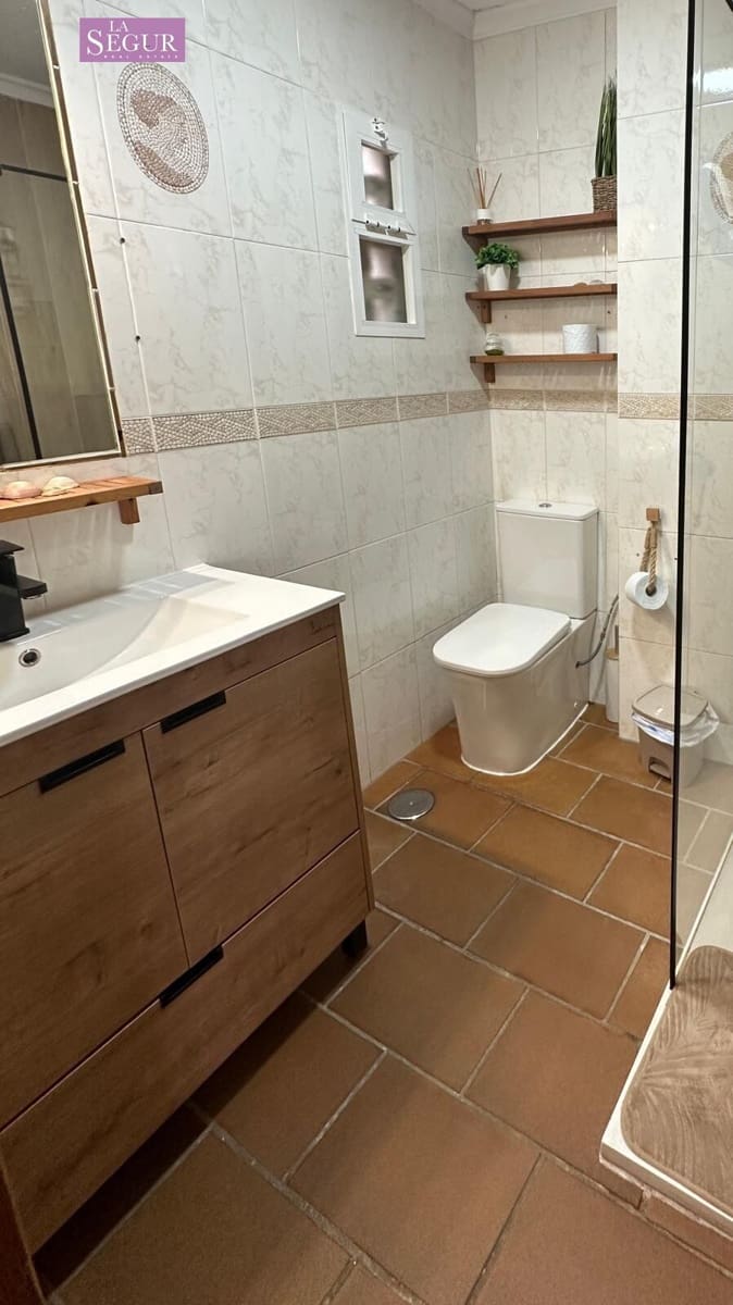 2 bedroom Flat for sale in Conil de la Frontera - € 249,000 (Ref: 9822857)