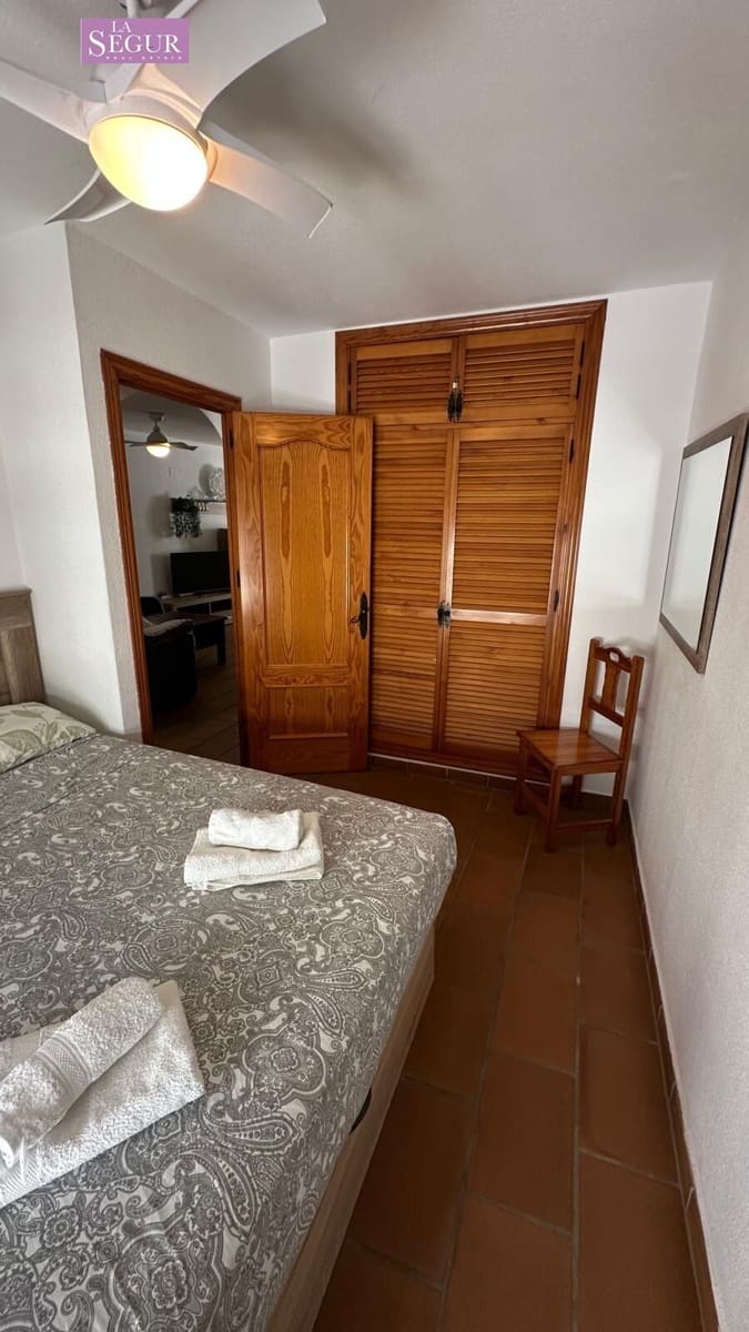 2 bedroom Flat for sale in Conil de la Frontera - € 249,000 (Ref: 9822857)