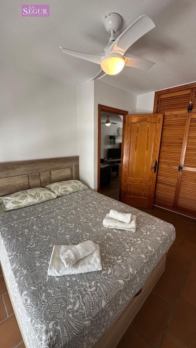 2 bedroom Flat for sale in Conil de la Frontera - € 249,000 (Ref: 9822857)