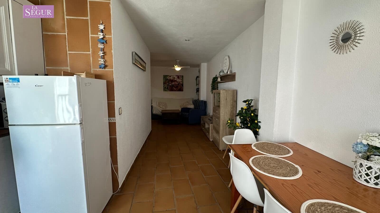 2 bedroom Flat for sale in Conil de la Frontera - € 249,000 (Ref: 9822857)