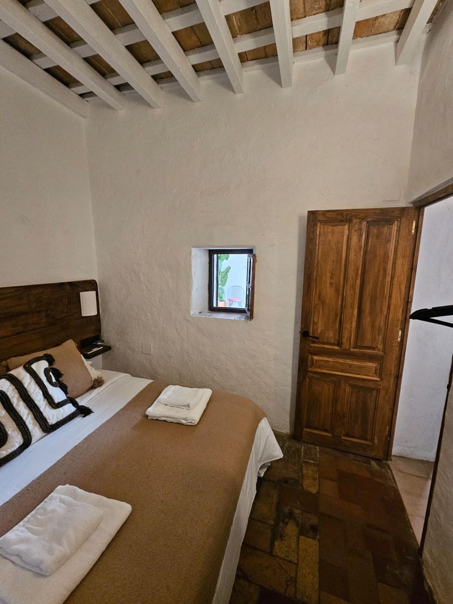 Casa de 7 habitaciones en Vejer de la Frontera en venta - 900.000 € (Ref: 9825201)
