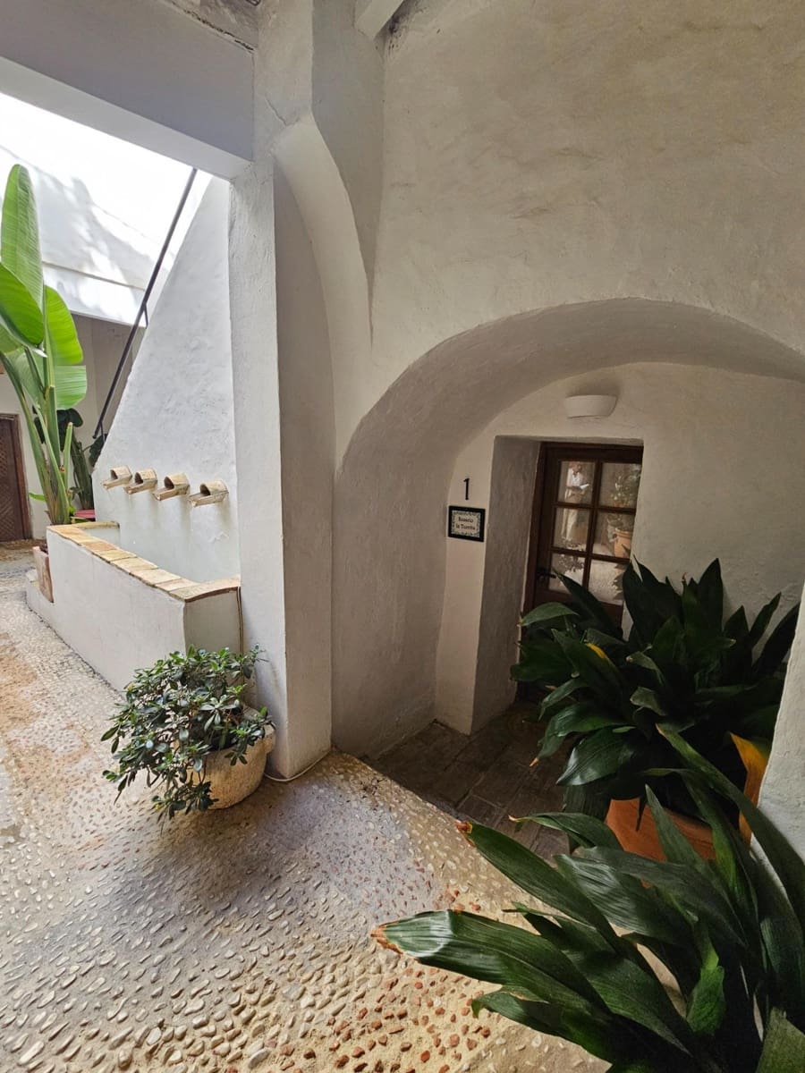 Casa de 7 habitaciones en Vejer de la Frontera en venta - 900.000 € (Ref: 9825201)