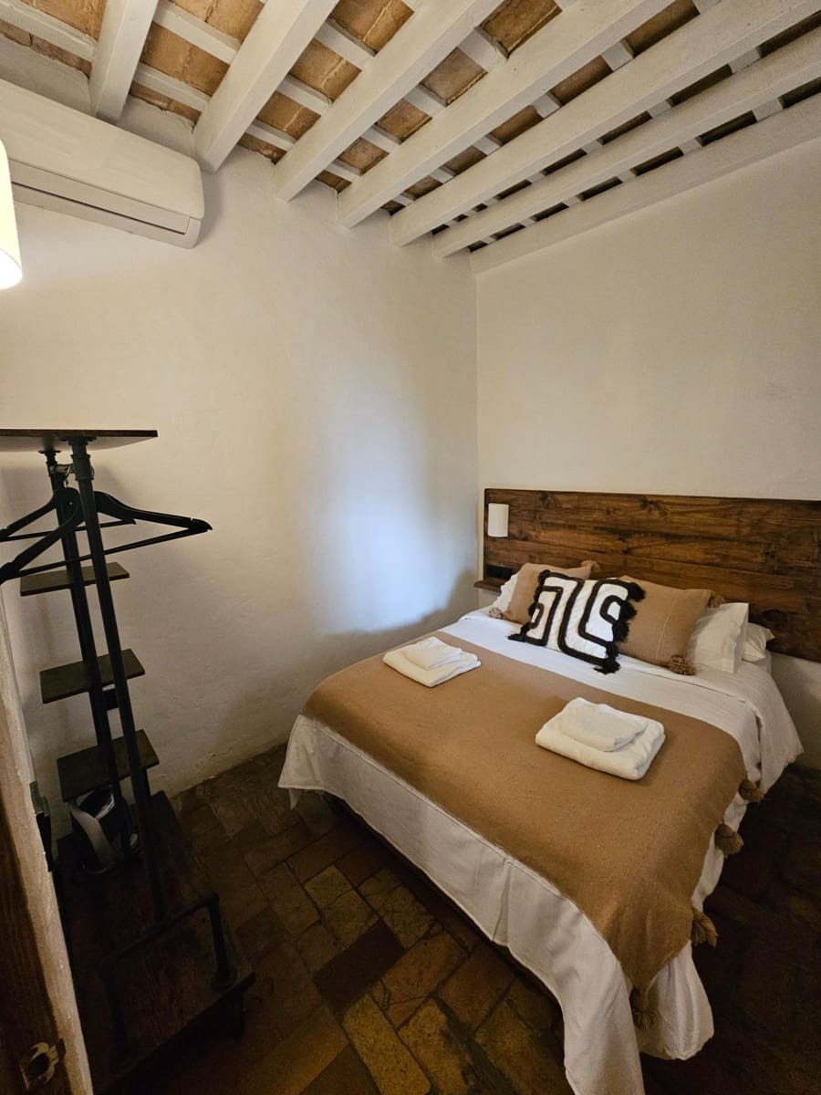 Casa de 7 habitaciones en Vejer de la Frontera en venta - 900.000 € (Ref: 9825201)