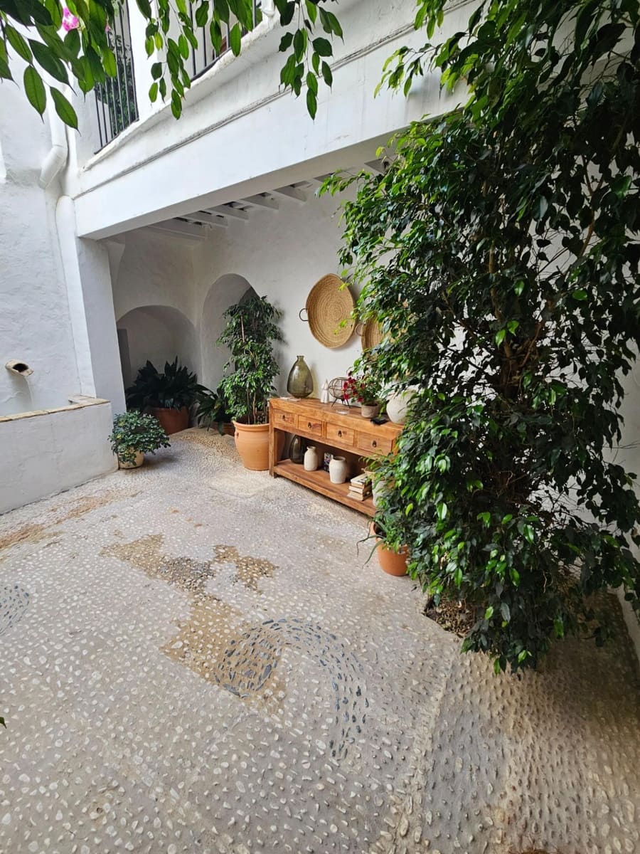 Casa de 7 habitaciones en Vejer de la Frontera en venta - 900.000 € (Ref: 9825201)