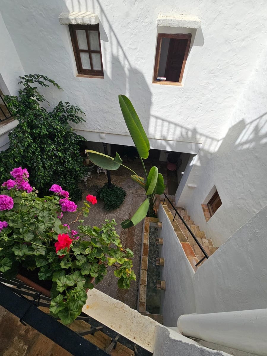 Casa de 7 habitaciones en Vejer de la Frontera en venta - 900.000 € (Ref: 9825201)
