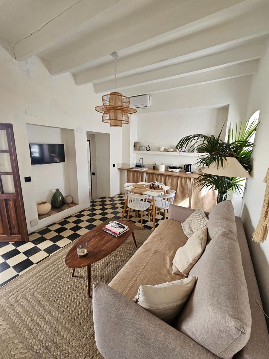 Casa de 7 habitaciones en Vejer de la Frontera en venta - 900.000 € (Ref: 9825201)