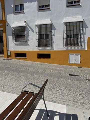 Casa de 2 habitaciones en Medina-Sidonia en alquiler - 650 € (Ref: 9825202)