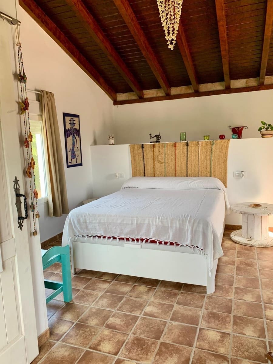 Finca/Casa Rural de 3 habitaciones en San Ambrosio en alquiler con piscina garaje - 1.100 € (Ref: 9831307)