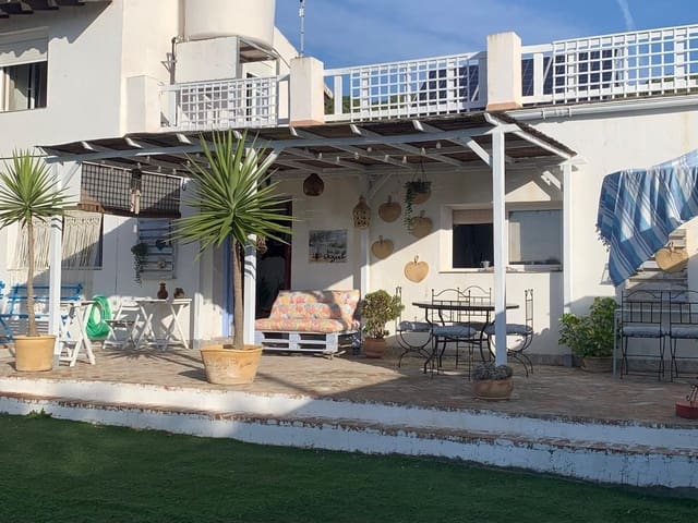 Finca/Casa Rural de 3 habitaciones en San Ambrosio, Barbate en alquiler con piscina garaje - 1.100 € (Ref: 9831307)