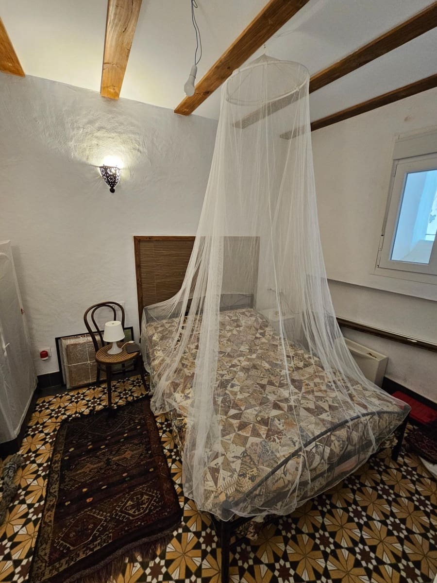 3 bedroom Townhouse for sale in Vejer de la Frontera - € 305,000 (Ref: 9839175)