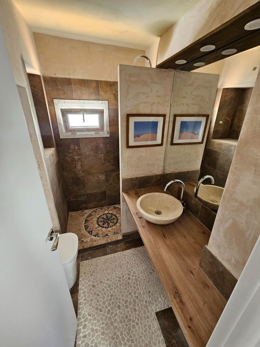 3 bedroom Townhouse for sale in Vejer de la Frontera - € 305,000 (Ref: 9839175)