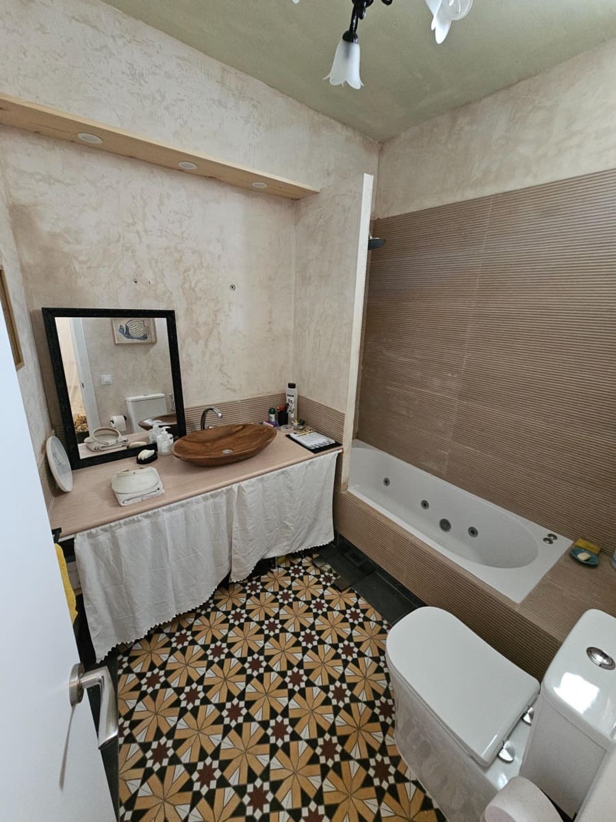 3 bedroom Townhouse for sale in Vejer de la Frontera - € 305,000 (Ref: 9839175)