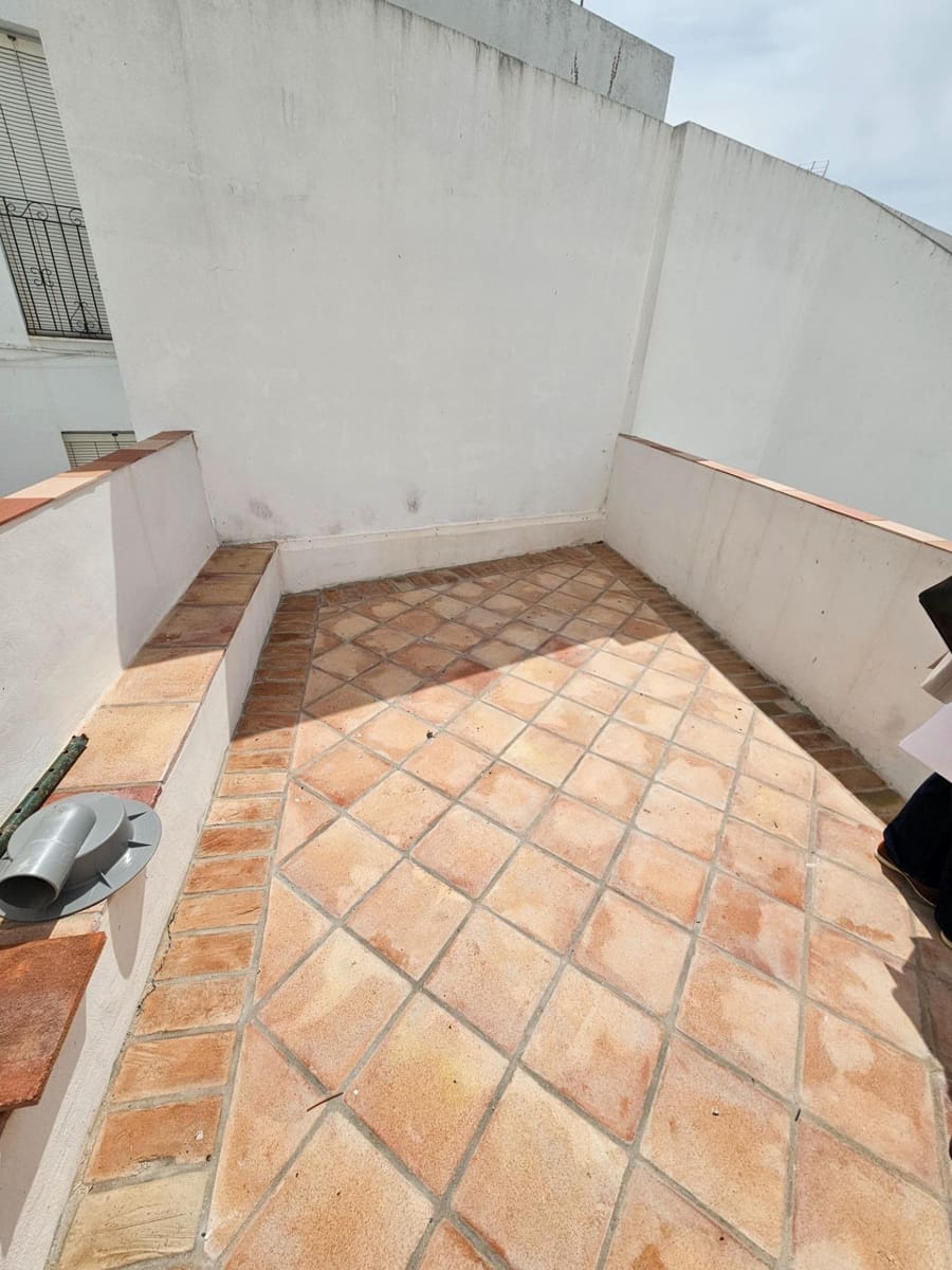 3 bedroom Townhouse for sale in Vejer de la Frontera - € 305,000 (Ref: 9839175)