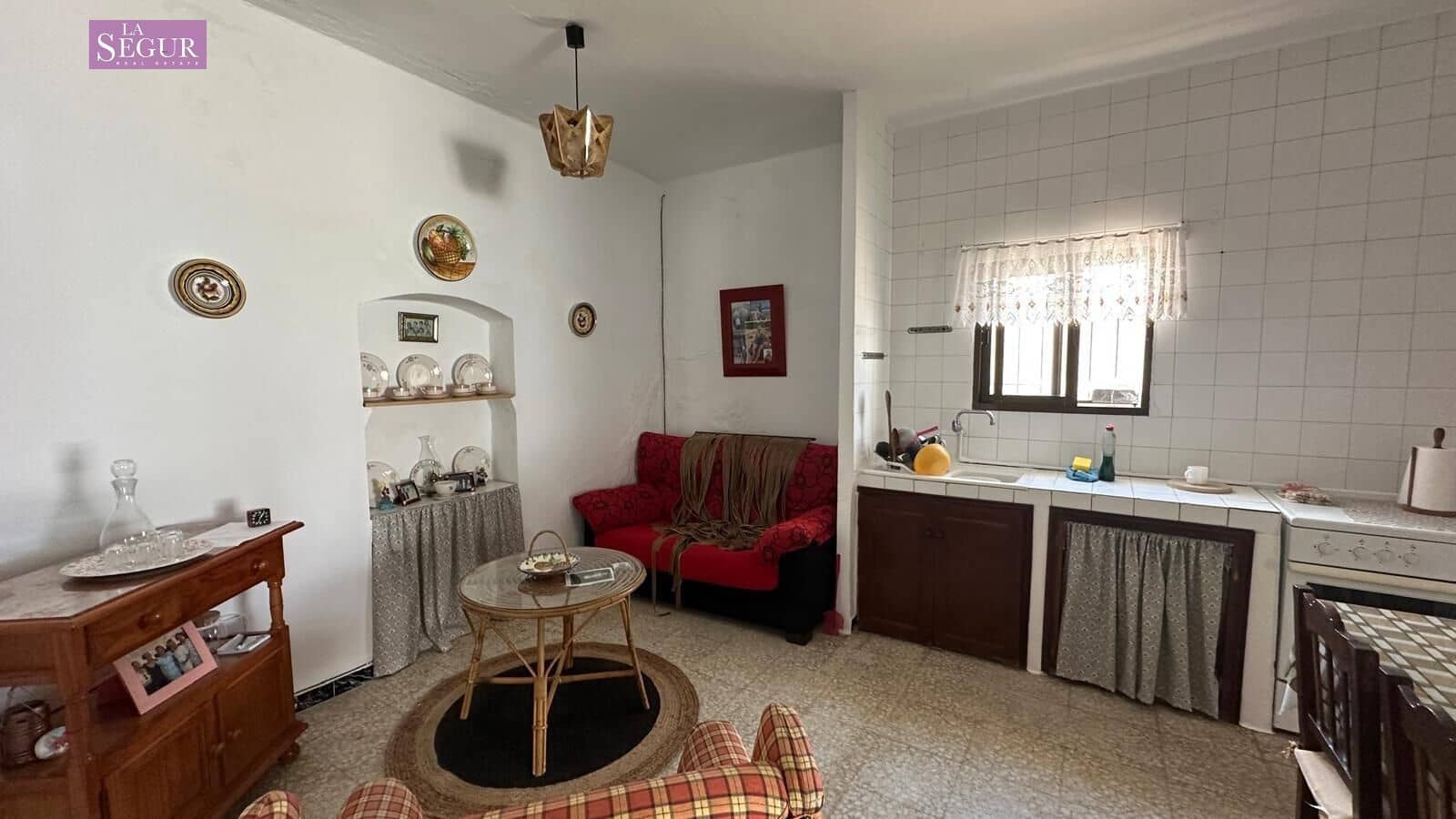 3 sypialnia Finka/Dom wiejski na sprzedaż w Conil de la Frontera - 200 000 € (Ref: 9846182)
