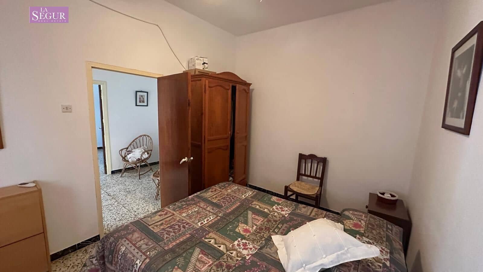 3 sypialnia Finka/Dom wiejski na sprzedaż w Conil de la Frontera - 200 000 € (Ref: 9846182)