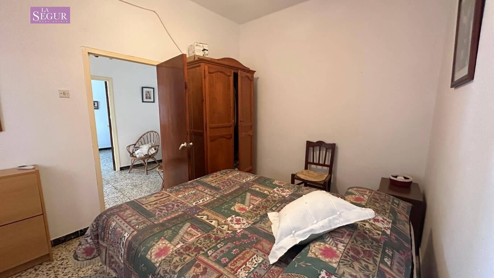 3 sypialnia Finka/Dom wiejski na sprzedaż w Conil de la Frontera - 200 000 € (Ref: 9846182)